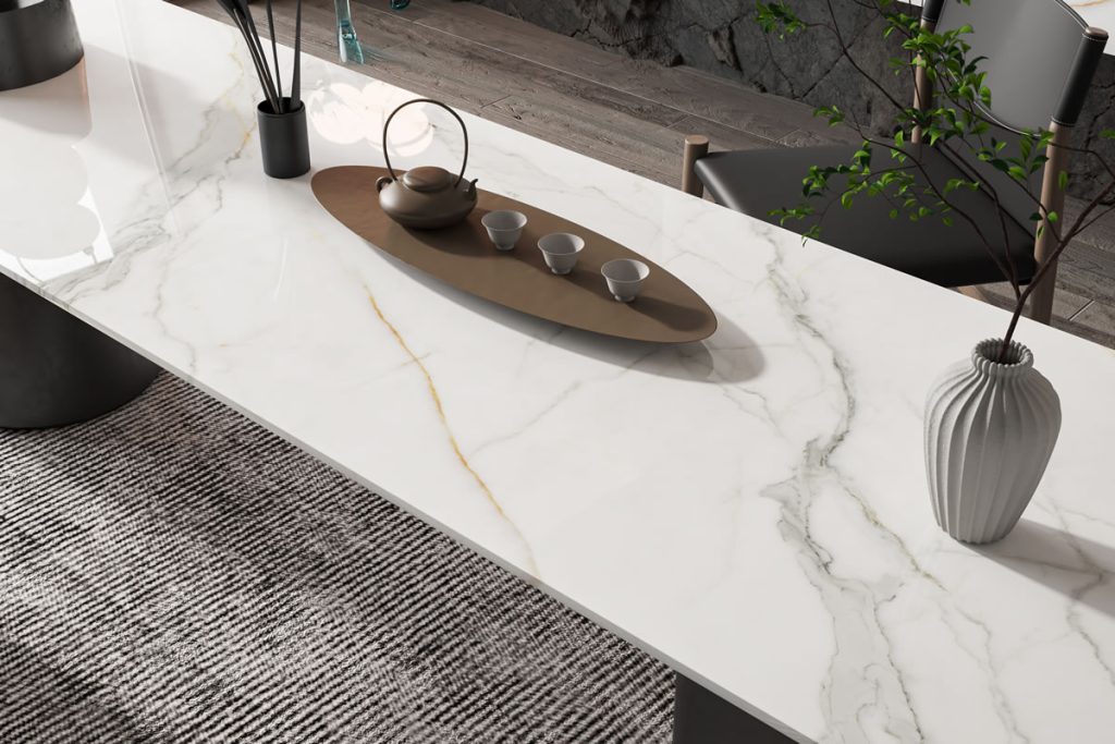 Lugana White