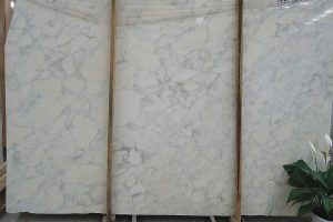 Calacatta Cremo
