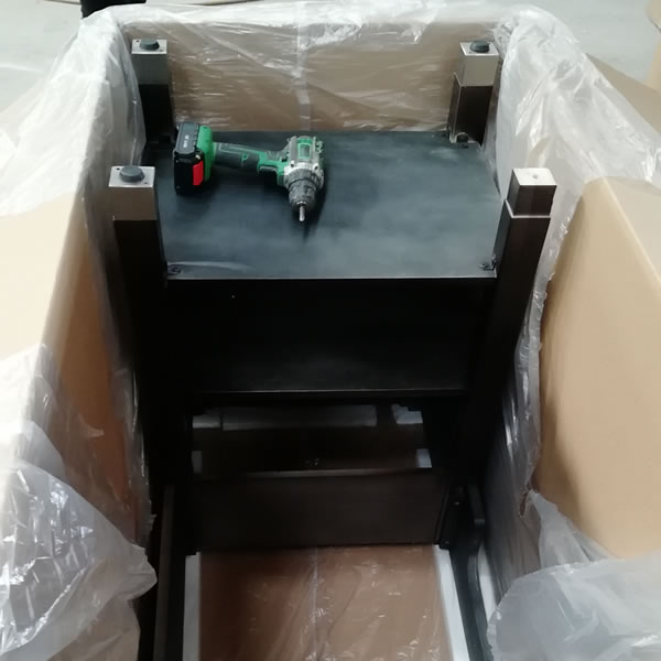 CABINET PACKING