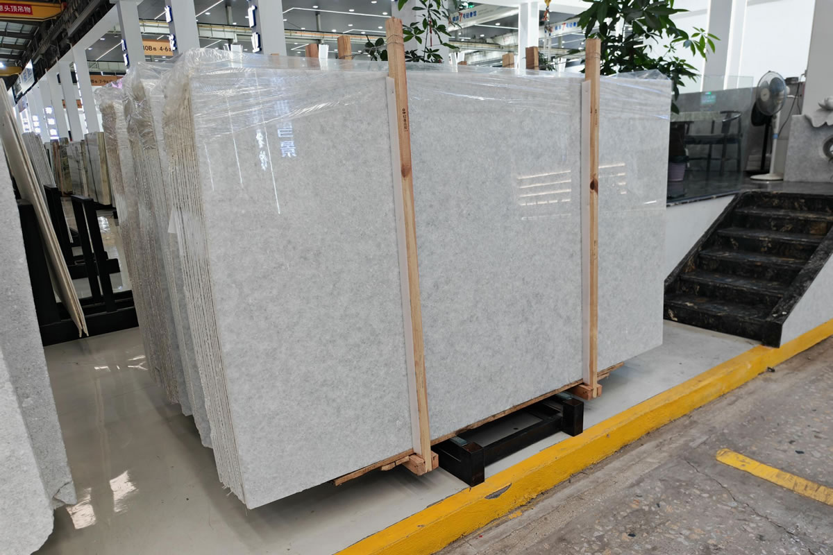 Ice White