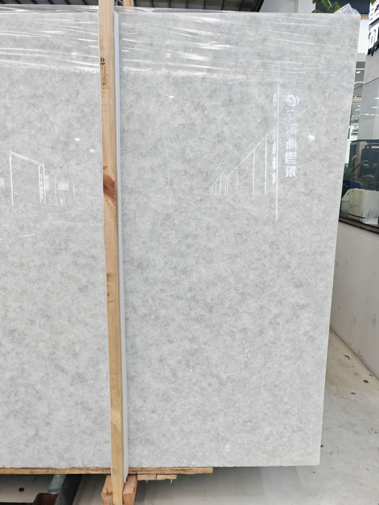 Ice White