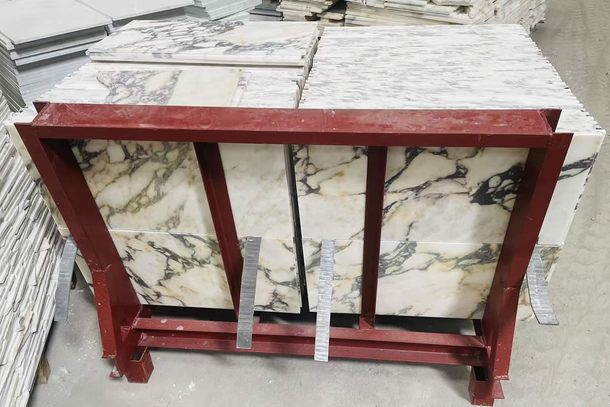 Calacatta Viola Marble Tile